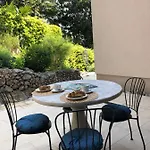 Almare Apartman *